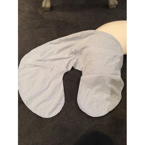 Feeding Pillow