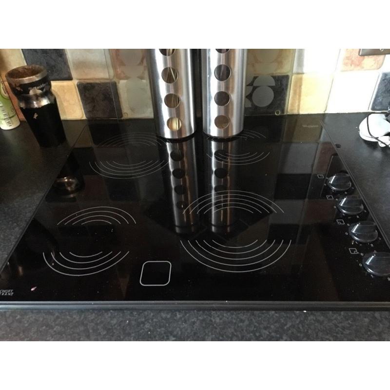 Black ceramic induction hob Immaculate 1 yr old