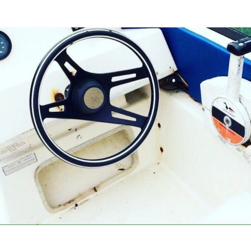 Stratos Bowrider/ Speed boat/ Dell Quay Dory Boat. Fishing. Water sports.