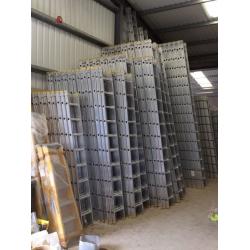 Ladders, Double & Triple Extension Ladders, Step Ladders & Roof Ladders