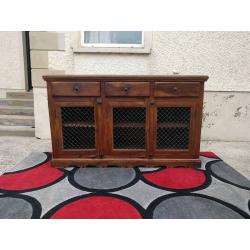 Beautiful Indian Rosewood sideboard / side board / hall table / console table