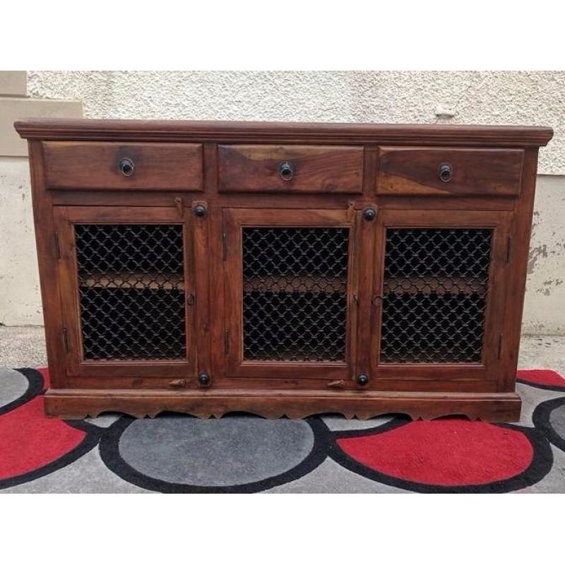 Beautiful Indian Rosewood sideboard / side board / hall table / console table