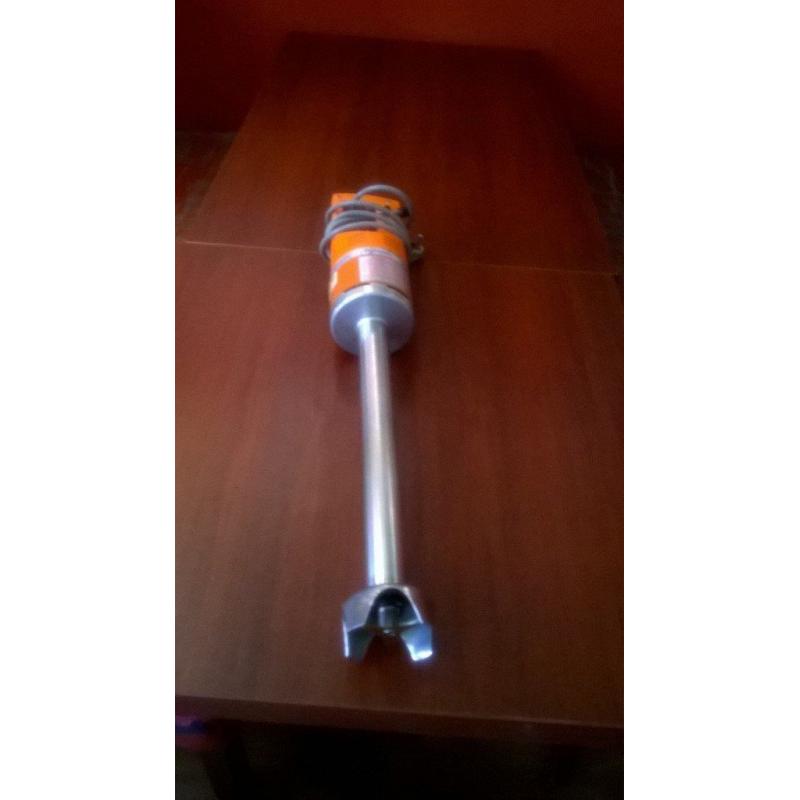 PROFESSIONAL BLENDER FOR SALE