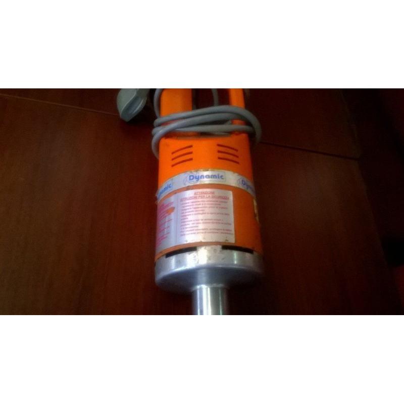 PROFESSIONAL BLENDER FOR SALE