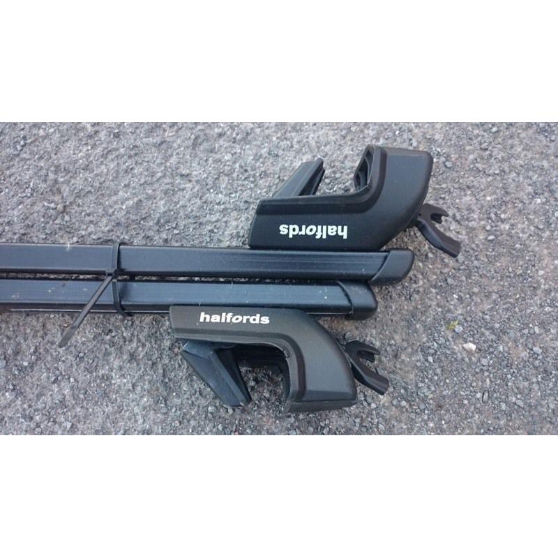 Halfords universal roof bars
