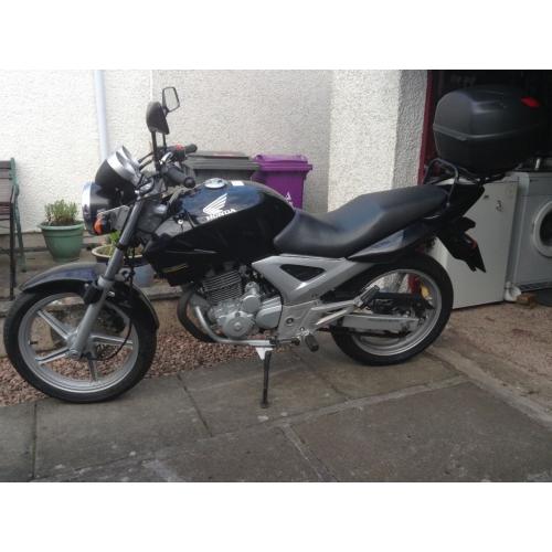 Honda cbf 250