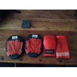 Boxing gloves