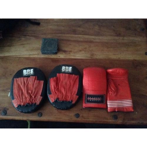 Boxing gloves