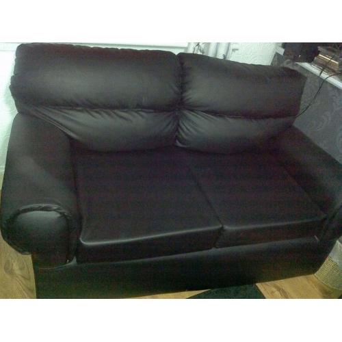 3&2 leather suite