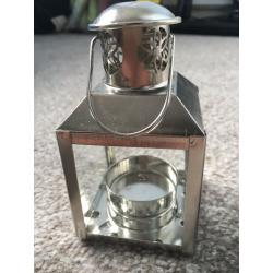 25 mini metal lanterns