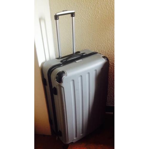 grey hardcase travel case, good condition only 15 pounds