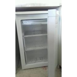 Under counter freezer