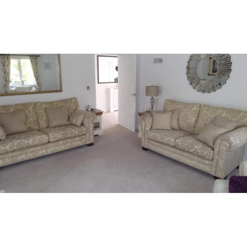 ALSTONS GOODWOOD 2 & 3 SEATER SOFAS WITH MATCHING CUSHIONS - IMMACULATE CONDITION