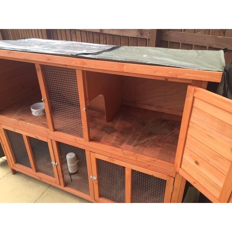 Rabbit Hutch & Waterproof Cover (Pets at Home)