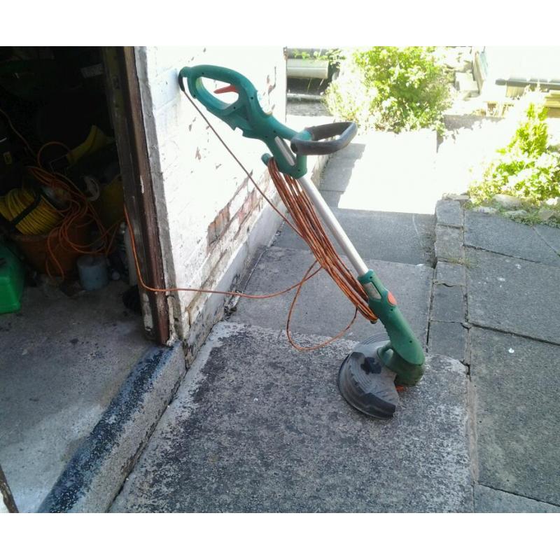 Black decker strimmer