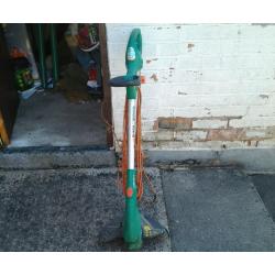 Black decker strimmer