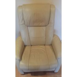 Scandinavian leather suite with reclining seats and 2 storage footstools