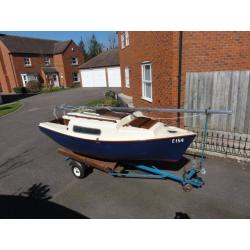 Estuary/Lake Sailer and Trailer