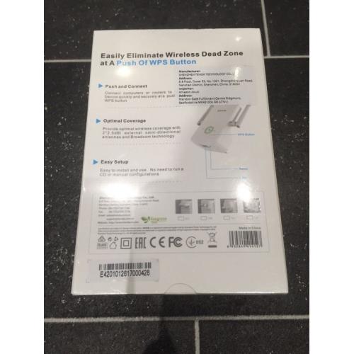Wireless wifi extender BRAND NEW