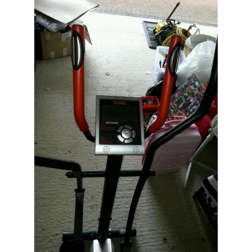 Cross trainer