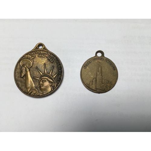 STATUE OF LIBERTY CENTENNIAL 1886 1986 MEDAL and a Sears Tower medal