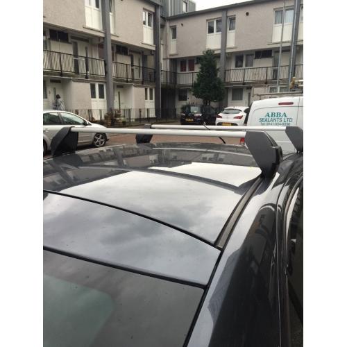 Ford Mondeo Mk3 Hatchback Genuine Roofbars