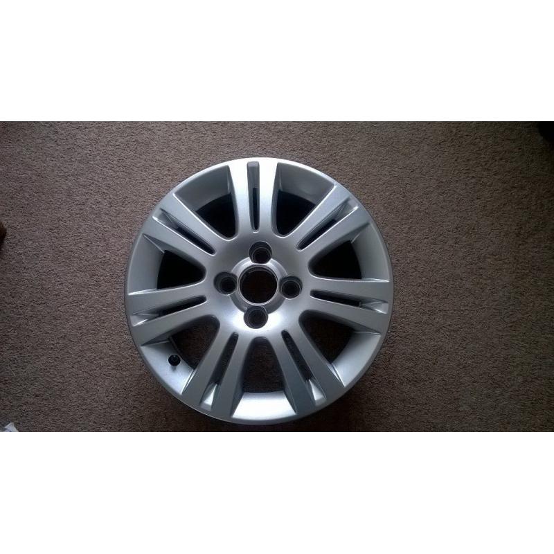 Genuine Vauxhall Corsa D 15in Alloy Wheel