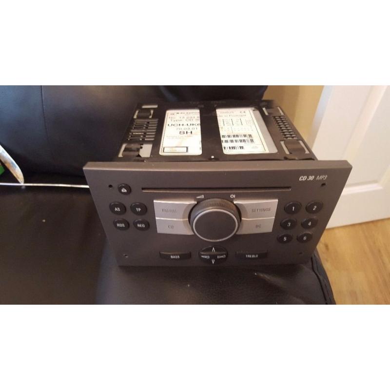 Vauxhall vivaro cd30 mp3
