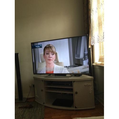Tv unit