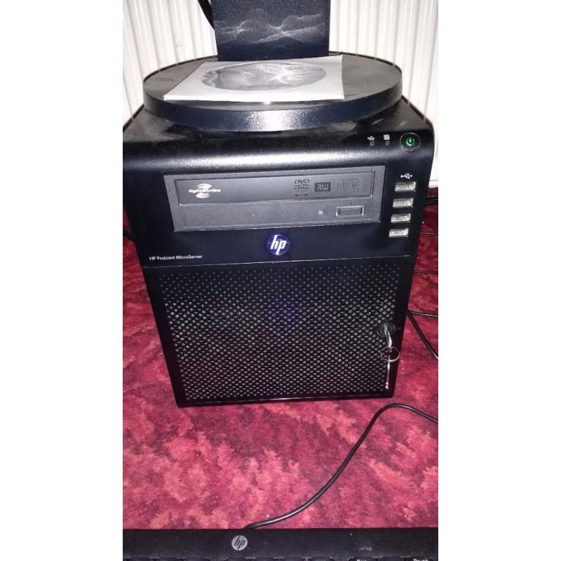 HP Home Server / Gaming PC + Monitor