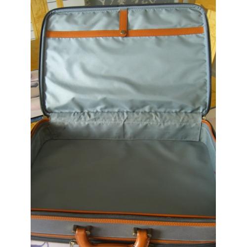 Lightweight briefcase with tough nylon exterior, lots of storage pockets