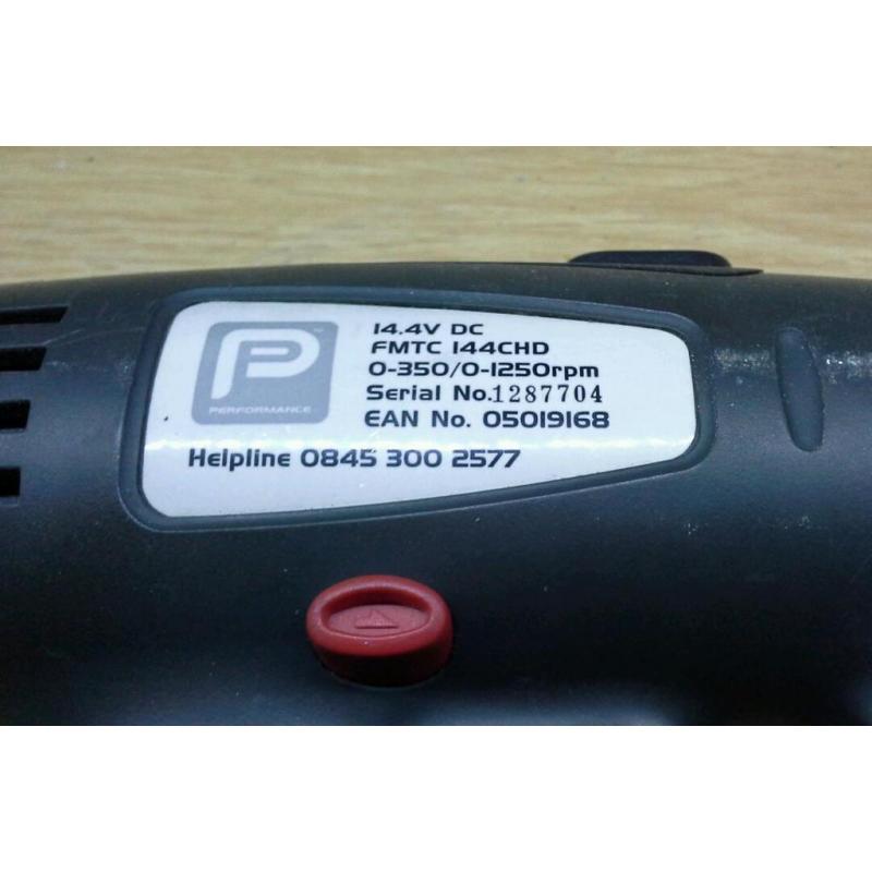 14.4v hammer drill + 2 batteries
