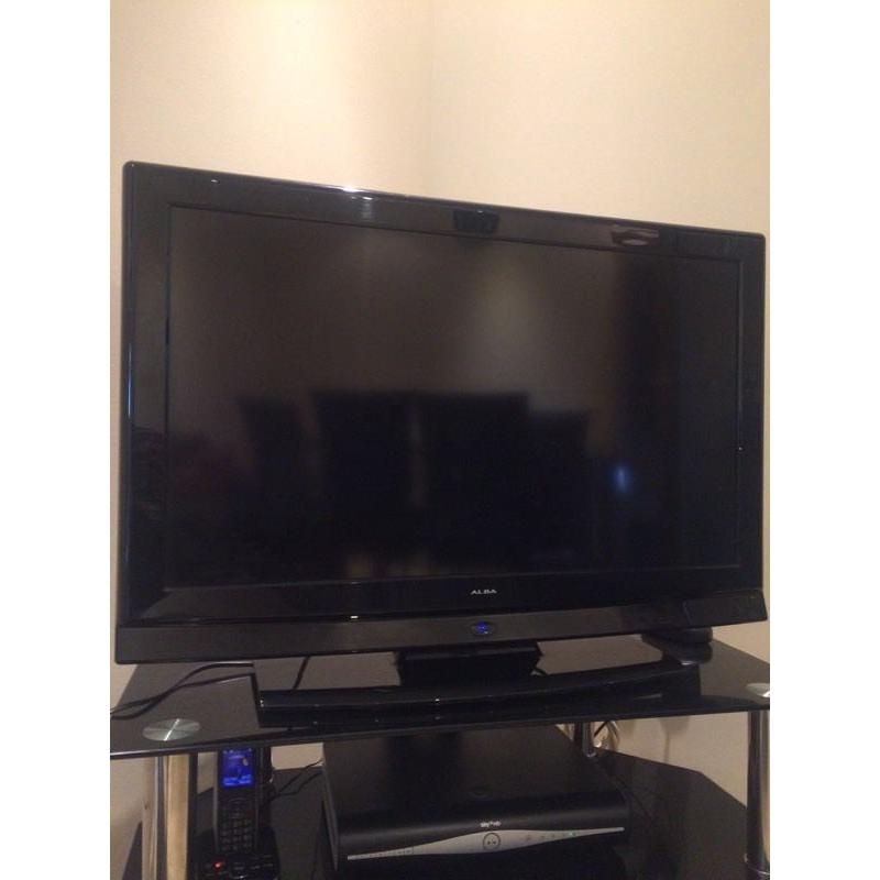 Alba 32" HD TV (slight fault)