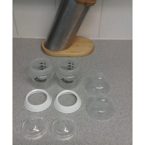 Tommee tippee bottles x2