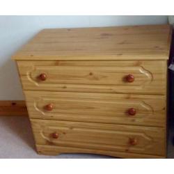 Pine Dresser