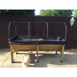 Large Vegetable Planter Tub 6ft longe Wooden Planter in Perfect condition
