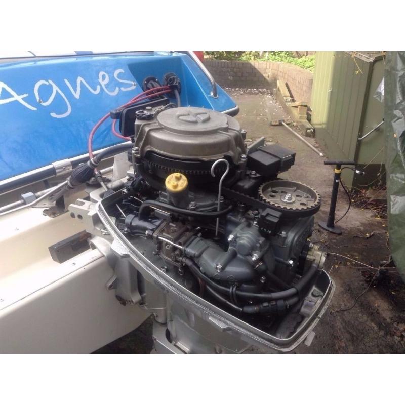 Speedboat, 17ft boat for sale. Must go - Amazing condition. Bargain!
