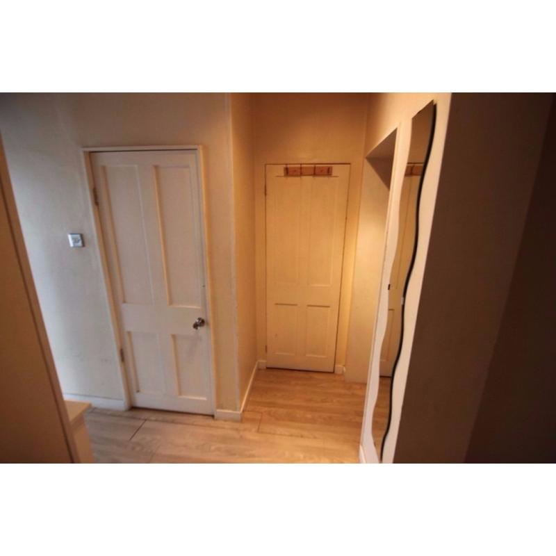 Single Room Now Available, Fully Furnished, All Bills, Wifi, Cleaning Service Including