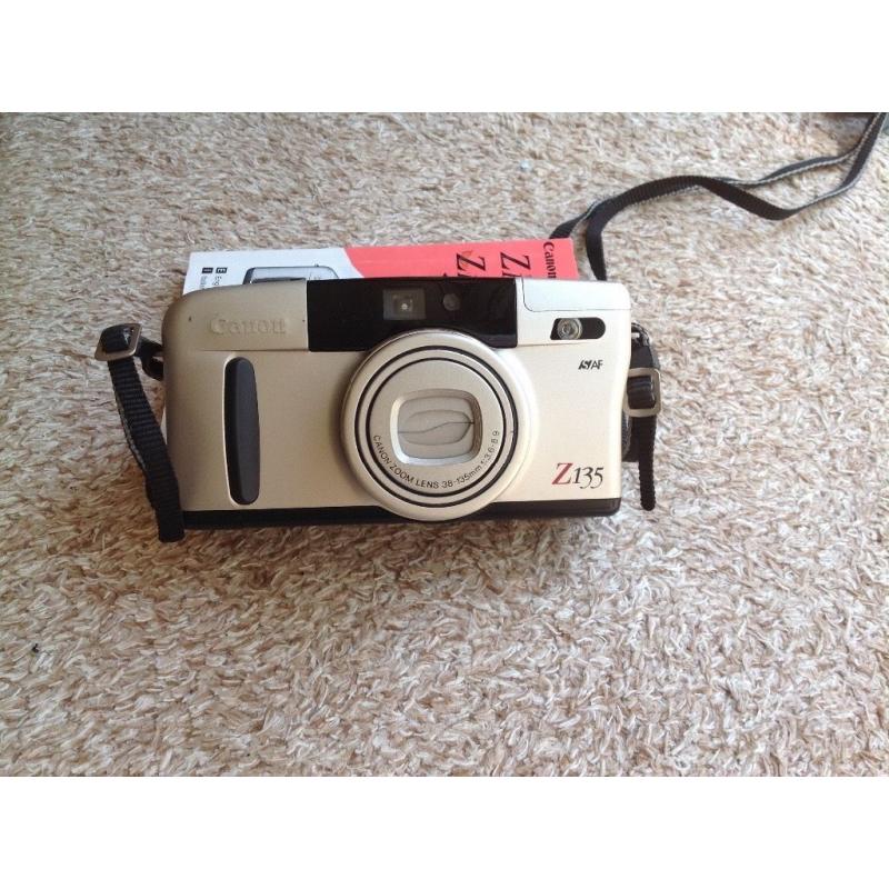 Canon sureshot Z135 Camera