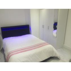 1 Double Room to rent near Chadwell Heath,Romford.Inclu.Bills.Only for Professional Lady.07846283776