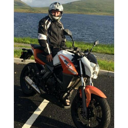 CF Moto 650i