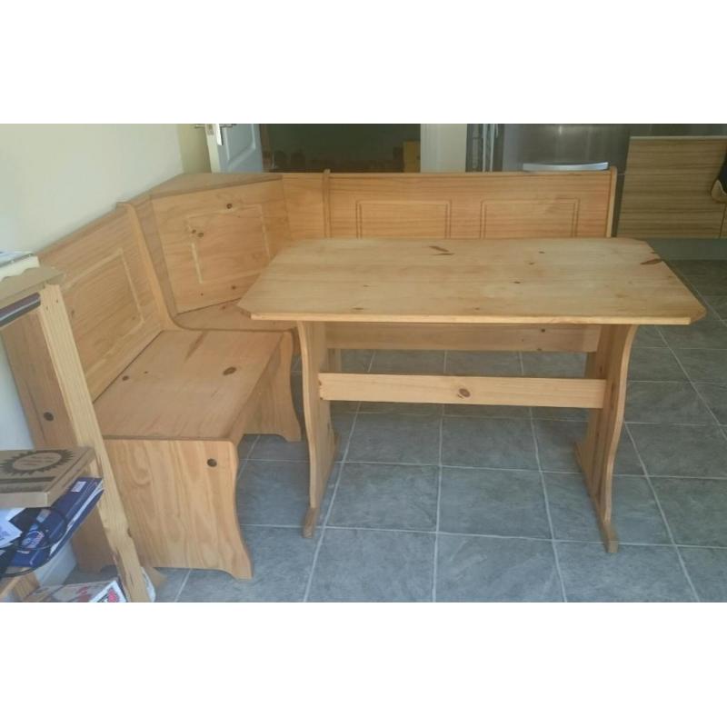 Corner pine nook bench dining set
