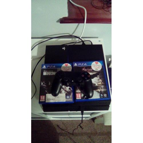 Playstation 4 with 2 games (Rainbow Six Siege, Batman Arkham Knight) Inc. Headset for online talk