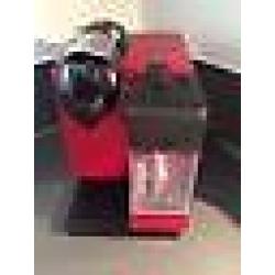 NESPRESSO DELONGHI LATISSIMA COFFEE POD MACHINE EN520 RED