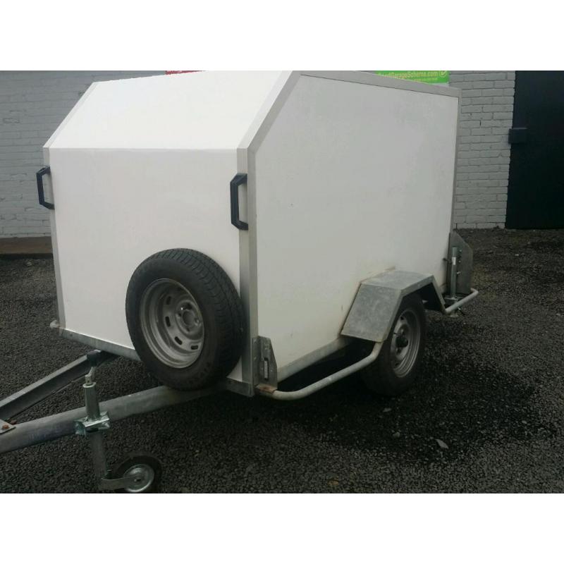 Lynton box trailer with all new led lights spare wheel etc