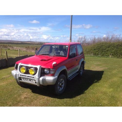 MITSUBISHI PAJERO SWB.2.8 T/DIESEL AUTO. IN VGC.