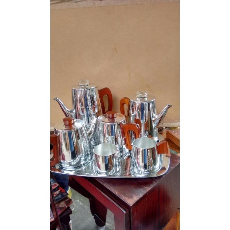 Vintage Aluminium Sona Ware Retro