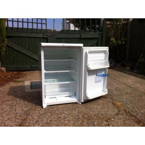 Under counter fridge