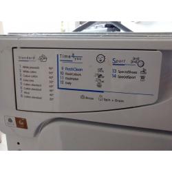 Integrated washing machine - perfect condition