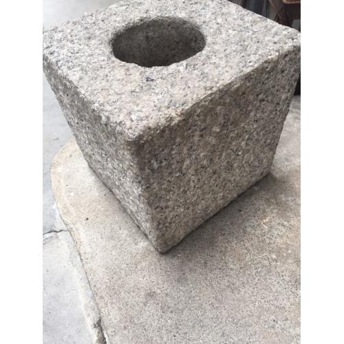 2 gorgeous granite pots